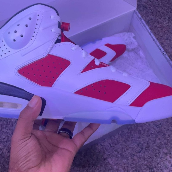 Retros - Picture 16 of 16